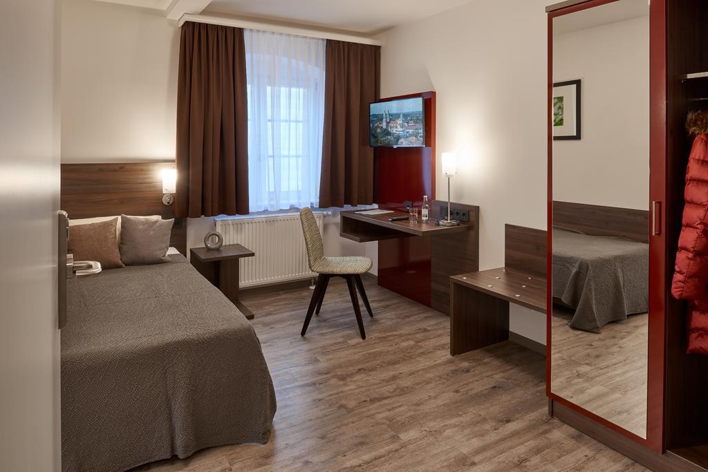 Elia Hotel Kempten Ngoại thất bức ảnh